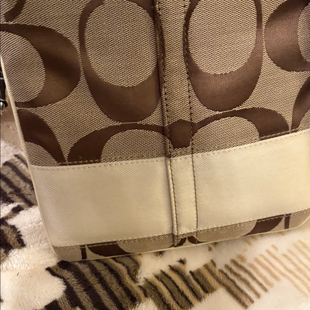 Coach Tan and Cream Swingpack Crossbody Bag - Picture 9 of 16